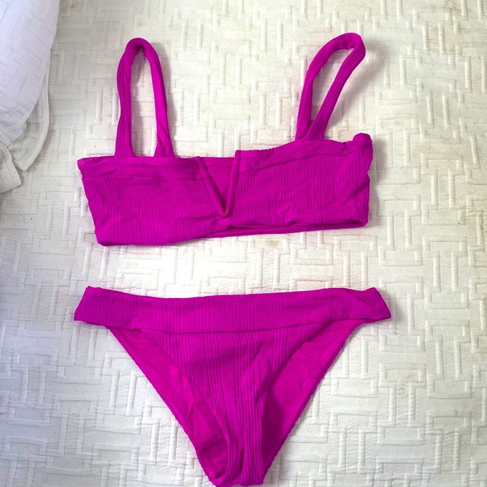 L space pink bikini